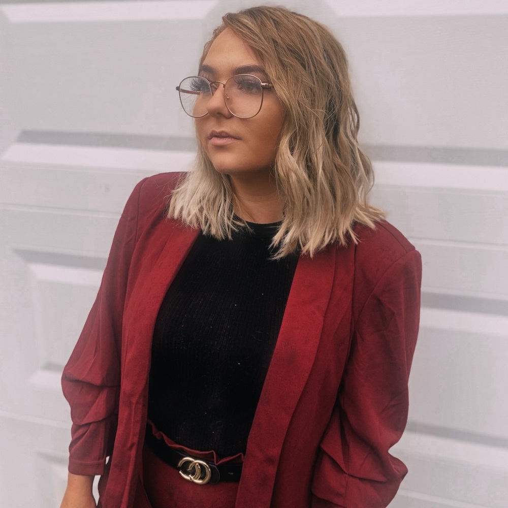 Meet your Posher, Amber